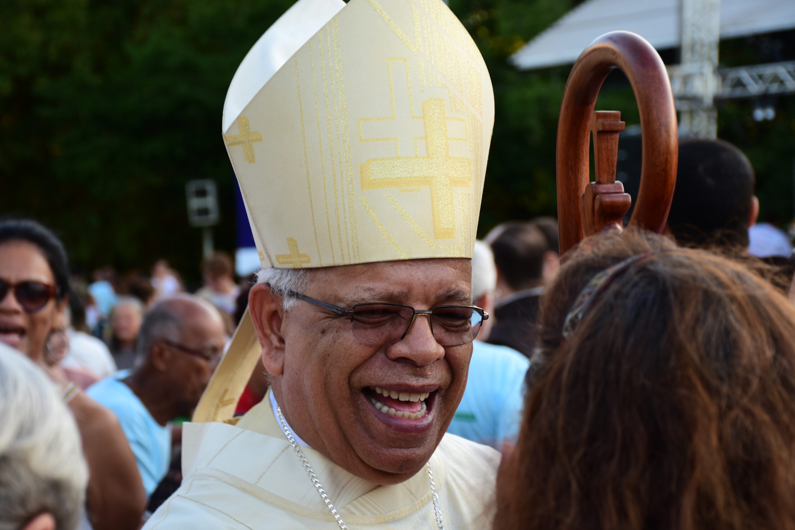 Dom Andherson Franklin Lustoza de Souza (Bispo Auxiliar